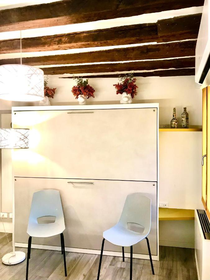 Ca Dei Santi- Biennale Apartment เวนิส ภายนอก รูปภาพ